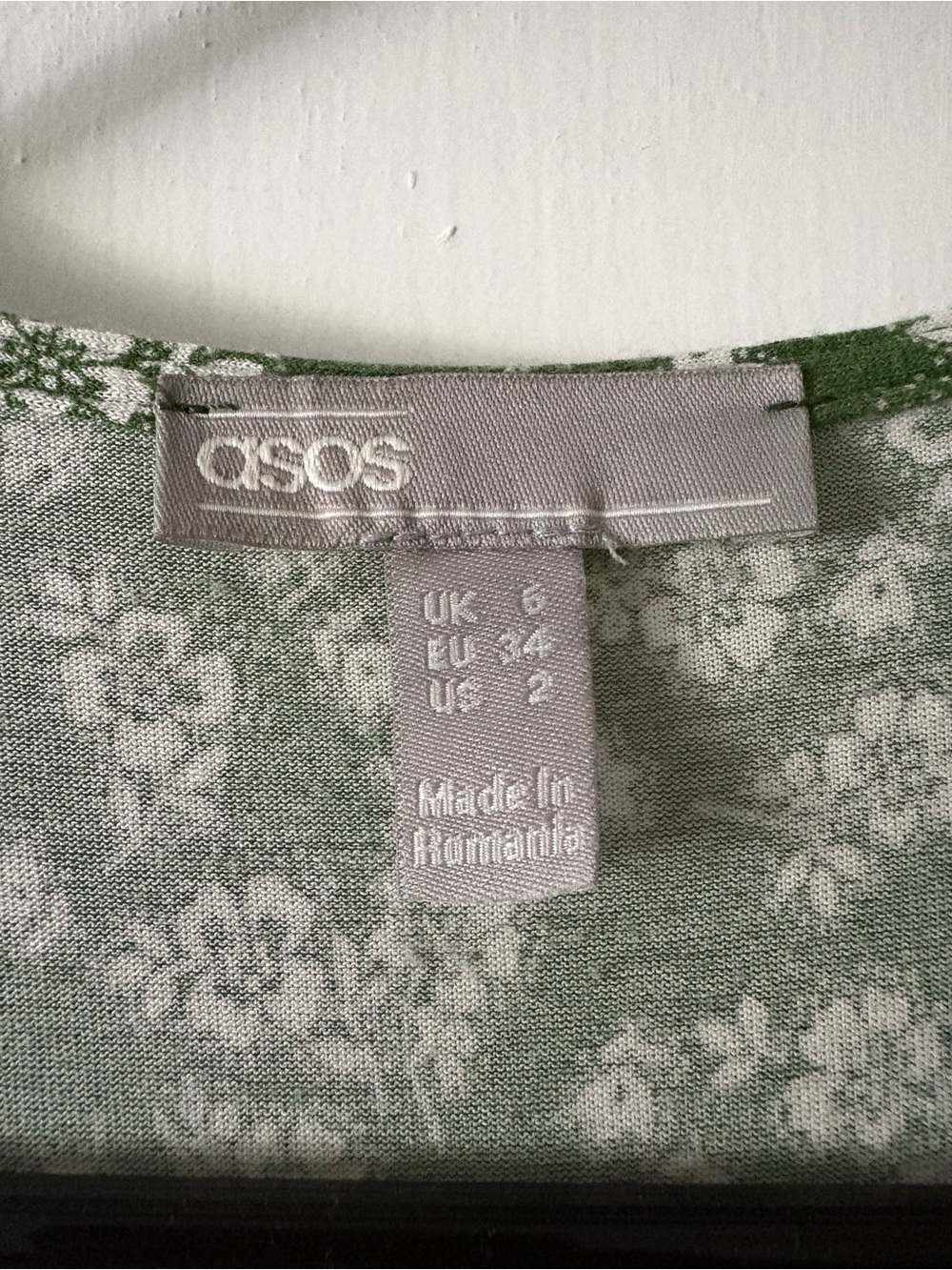 ASOS Floral V-Neck Green Midi Dress with double Side Slit - Picture 4 of 5